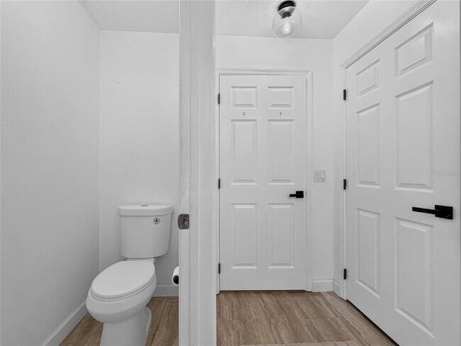 Building Photo - 13405 SW 86th Ave