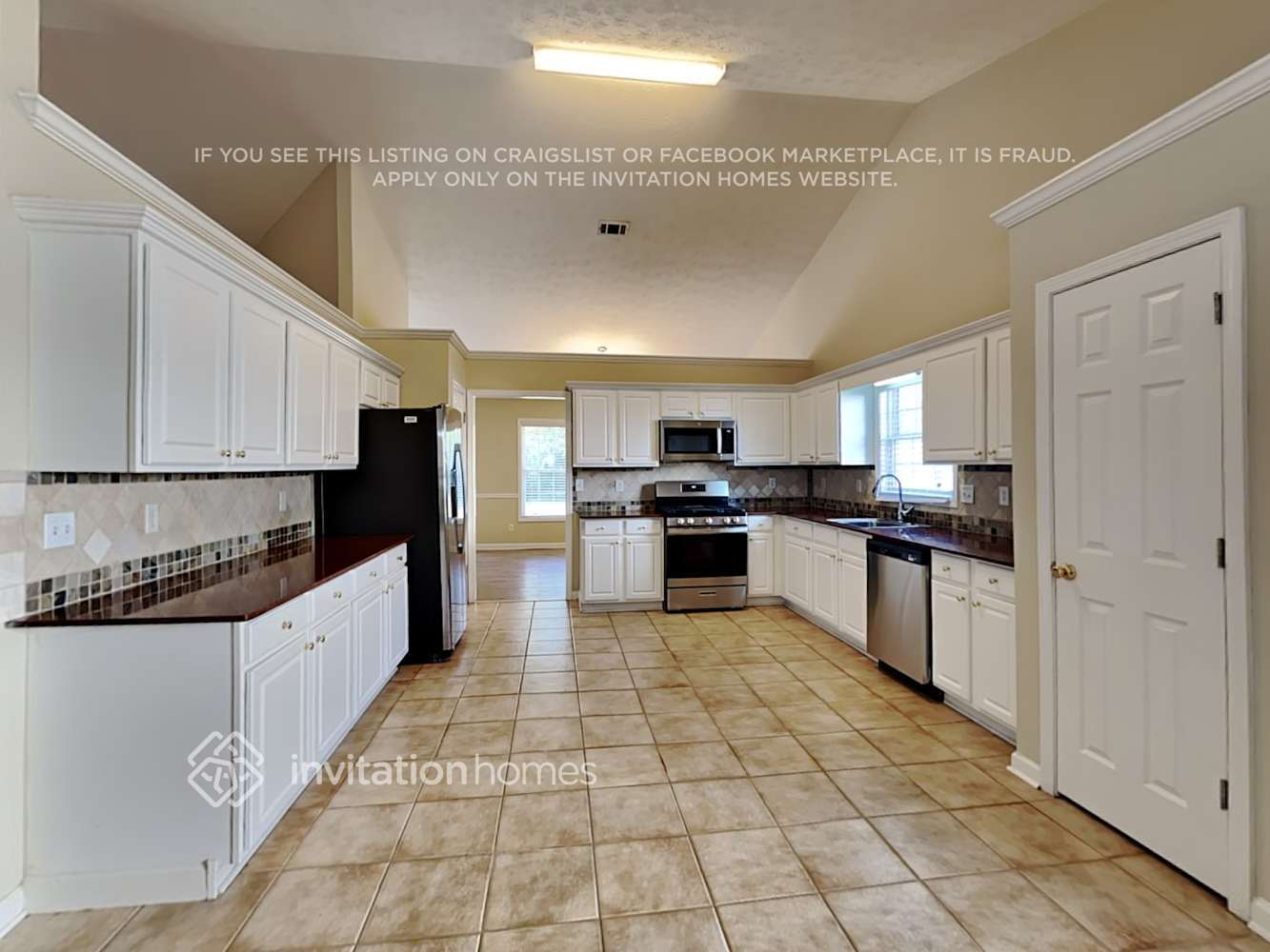 Building Photo - 3325 Wellbrook Dr