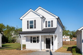 Building Photo - 214 Mansfield St