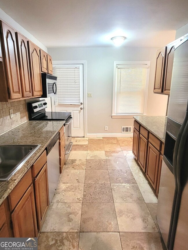 Building Photo - 1061 Homewood Ct