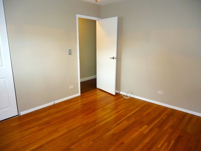 Building Photo - 680 White Pine Rd
