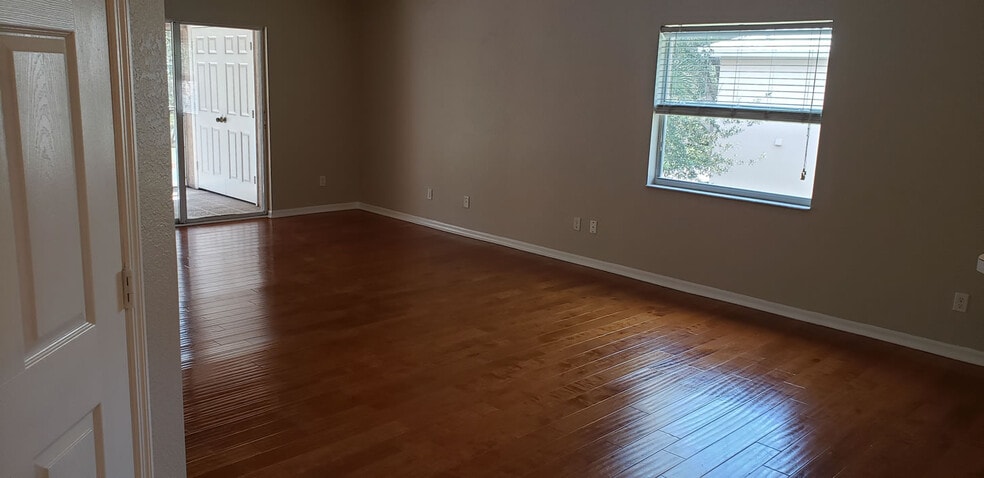 Building Photo - 12330 Notting Hill Ln