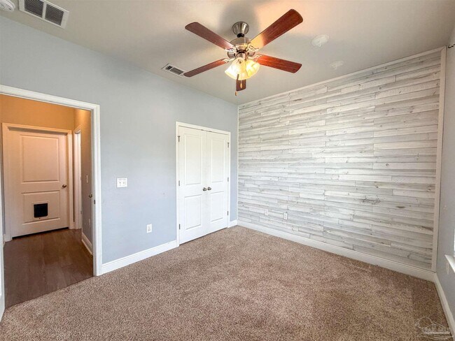 Building Photo - 10783 Trailblazer Wy