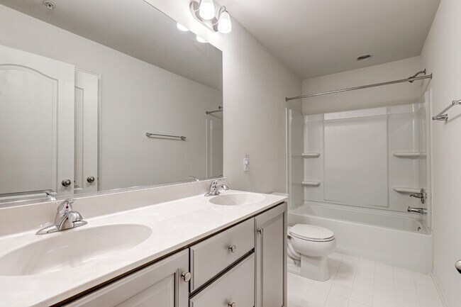 Building Photo - 9307 Drumman Dr