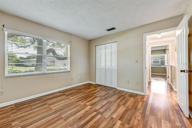 Building Photo - 2833 Orange Tree Cir N