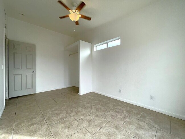 Building Photo - "Charming 3-Bed Oasis in Desert Hot Spring...