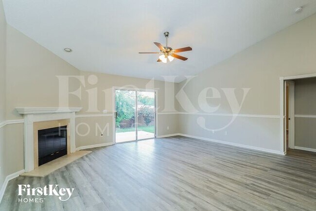 Building Photo - 246 Ridgewick Dr S