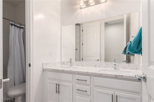 Building Photo - 11824 Mino Rio Ave