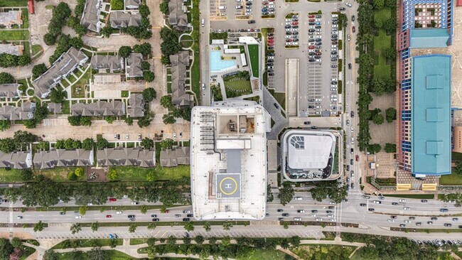 Building Photo - 1711 Allen Pkwy