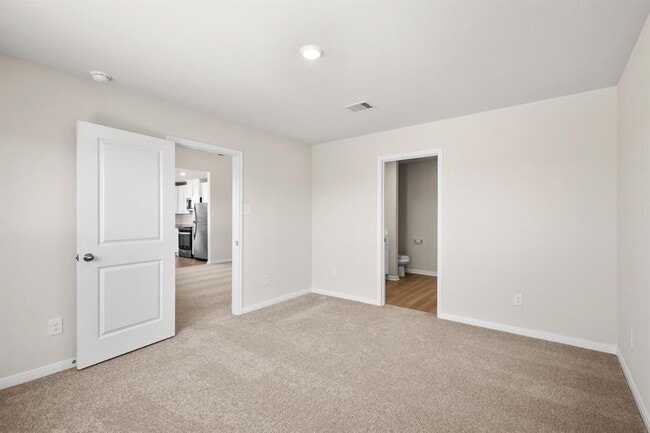 Building Photo - 10391 Red Cardinal Dr