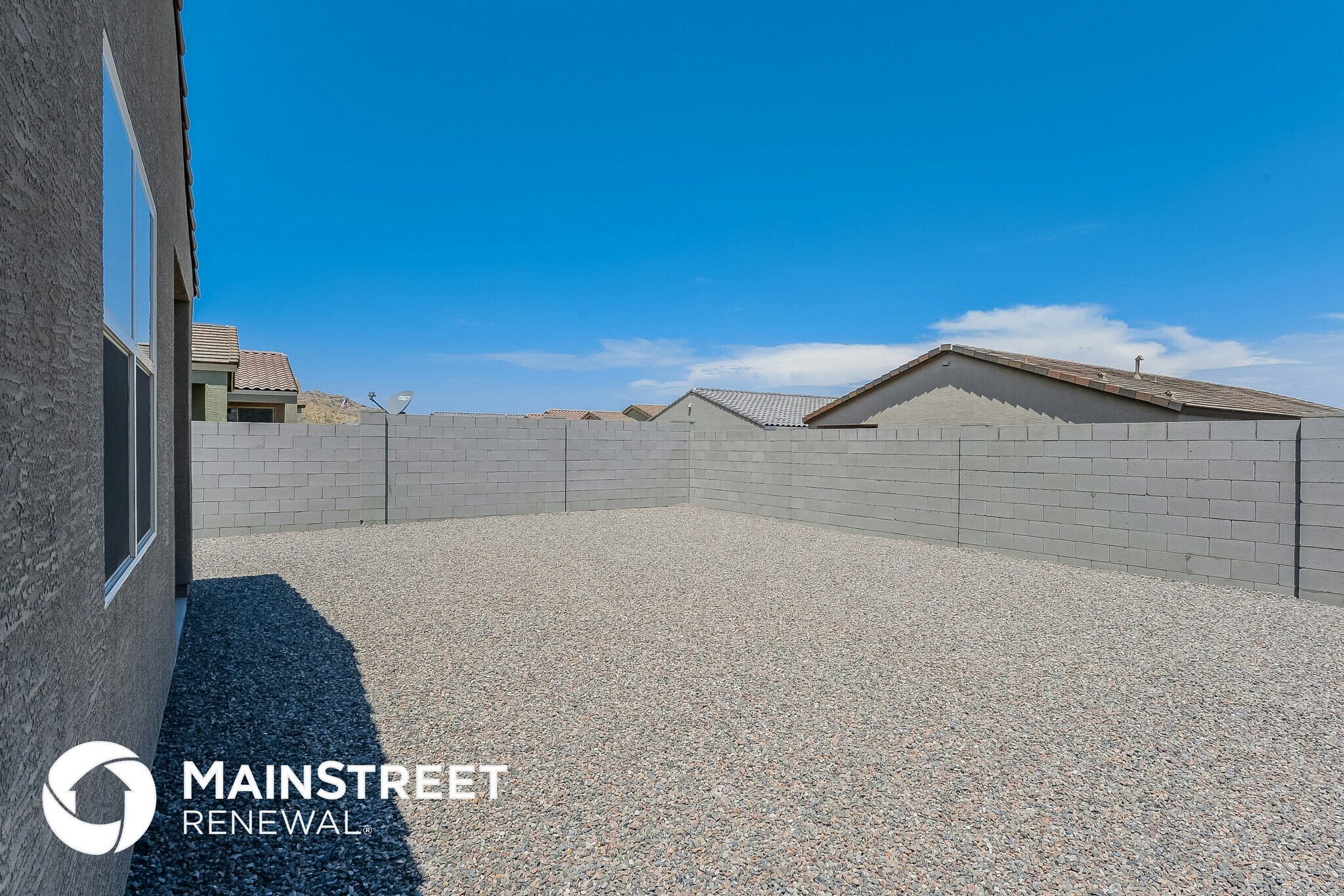 Building Photo - 4426 Greenleaf Dr