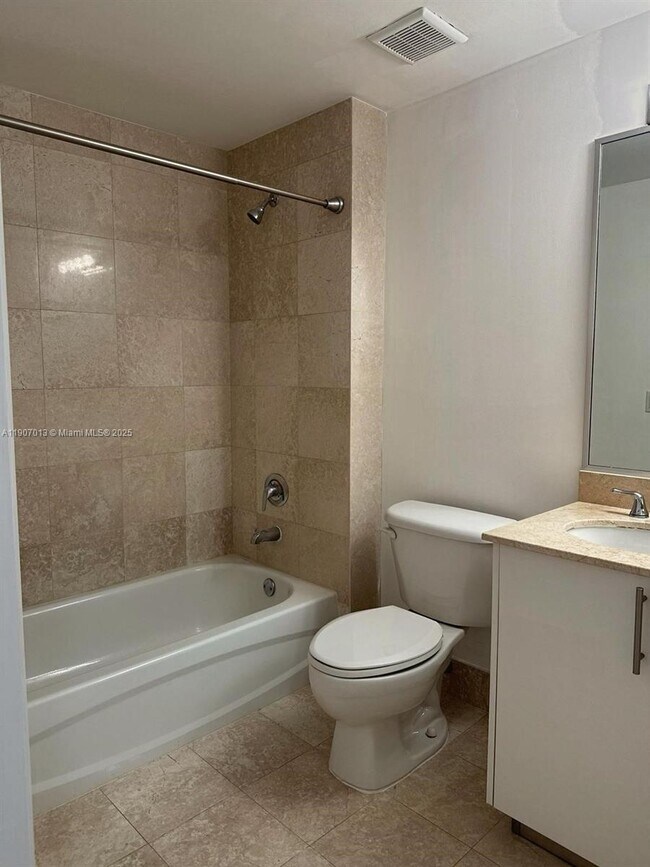 Building Photo - 2701 SW 3rd Ave