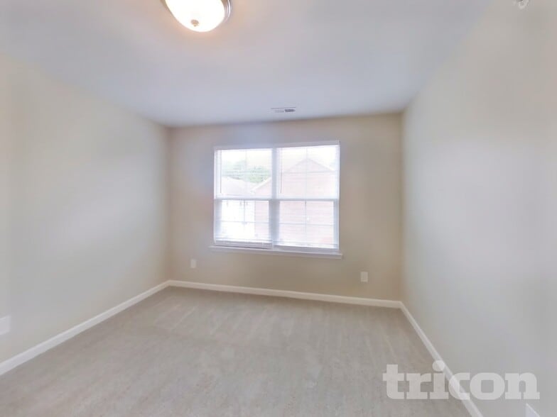 Building Photo - 125 Hickory Sta Ln