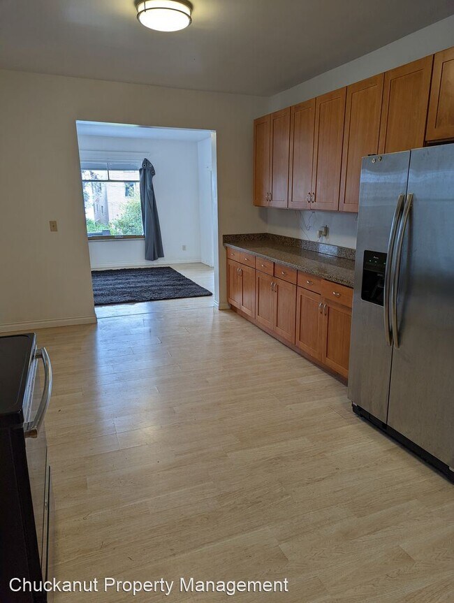 Building Photo - 5 br, 2 bath House - 706 N Garden