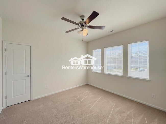 Building Photo - 4644 Indiana Ave