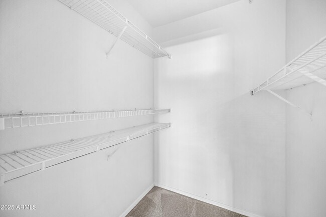 Building Photo - 15095 N Thompson Peak Pkwy