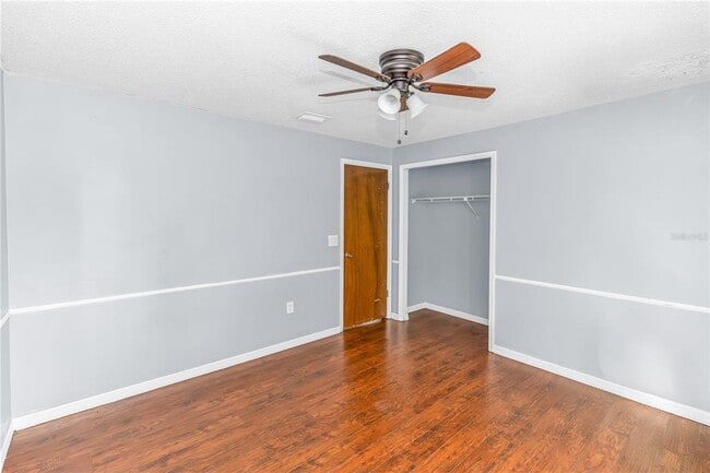 Building Photo - 8315 Village Green Rd