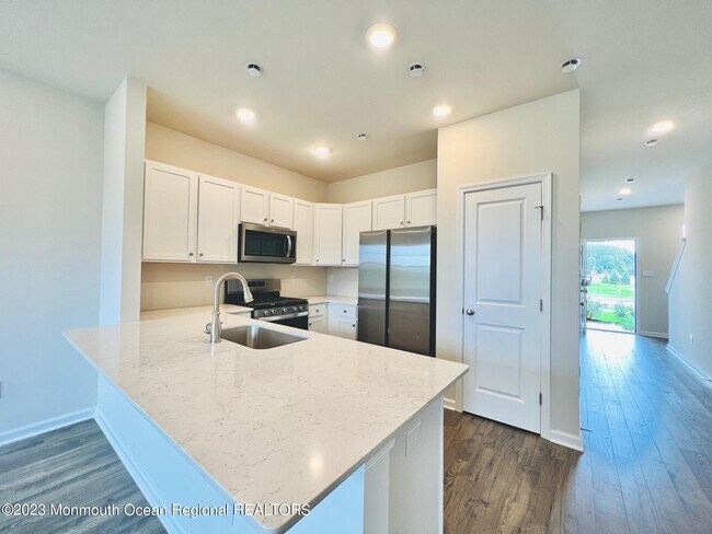 Building Photo - 38 Nelsons Way