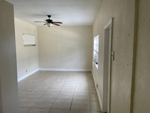 Building Photo - 5 bedroom in Dania FL 33004