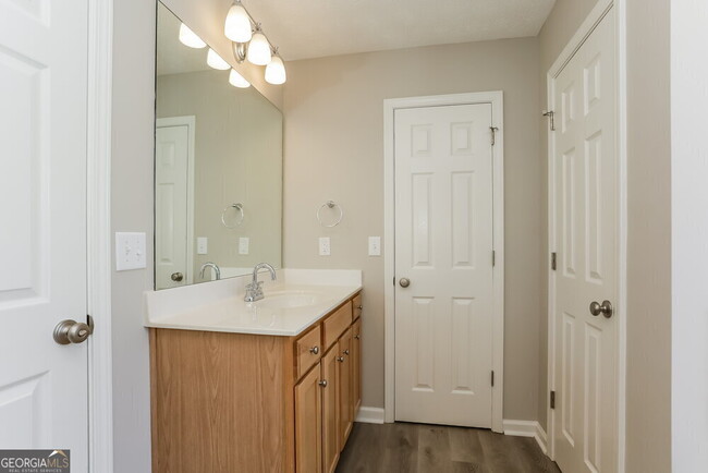 Building Photo - 181 Kades Cove Dr