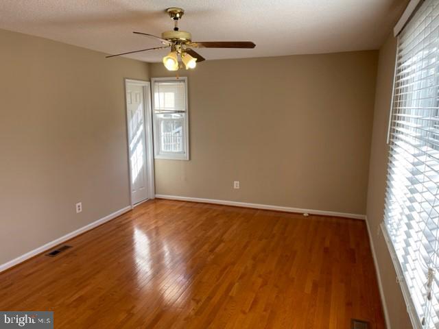 Building Photo - 234 E Juniper Ave