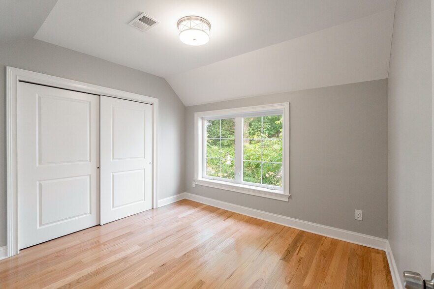 Building Photo - 3 Mount Vernon Ave