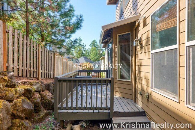 Building Photo - 11322 NW Kimble Ct