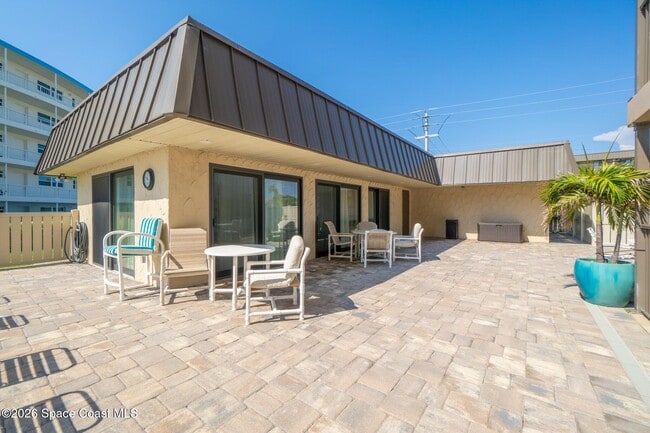 Building Photo - 4100 Ocean Beach Blvd