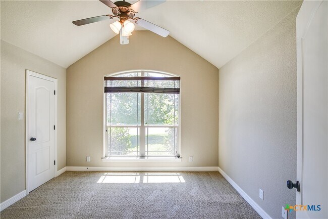 Building Photo - 2527 Leatherwood Dr