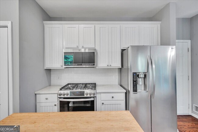 Building Photo - 67 Brightling Ln