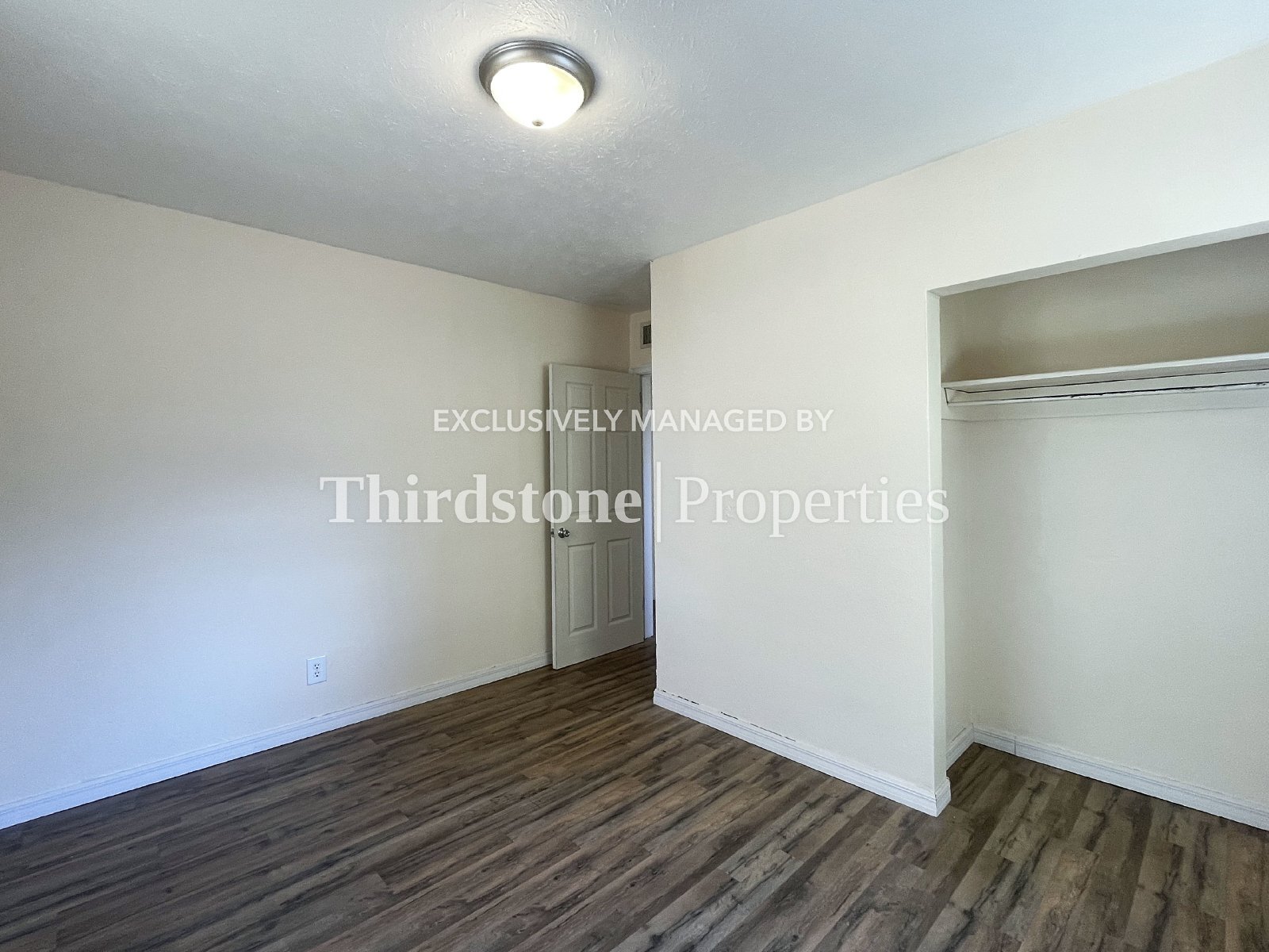 Building Photo - 1431 W 18th St