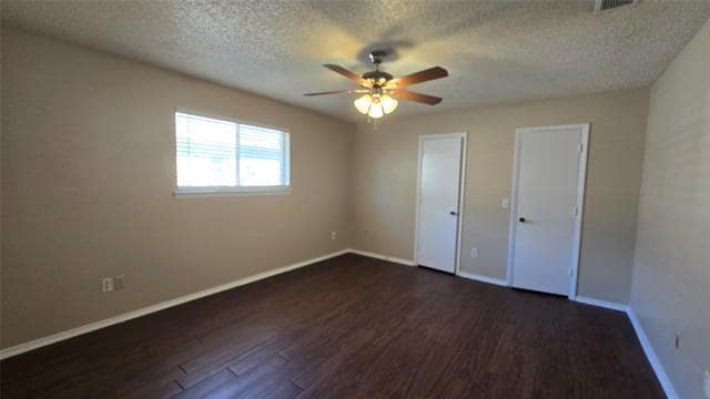 Building Photo - 2318 Glen Forest Ln