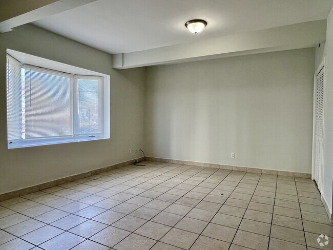 Building Photo - 350 Paterson Plank Rd