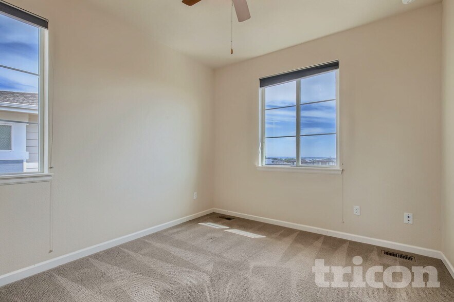 Building Photo - 9516 Juniper Way