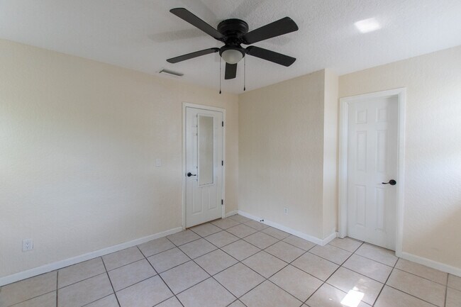 Building Photo - 1414 San Juan Ct