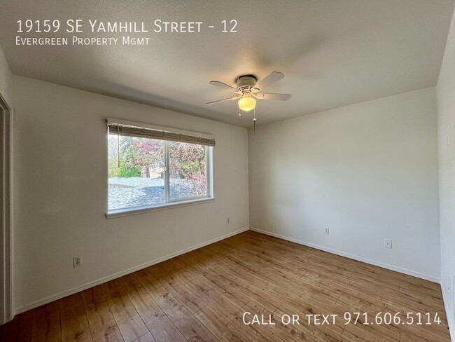 Building Photo - 19159 SE Yamhill St