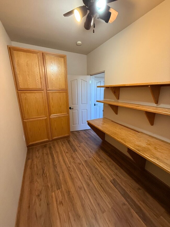 Building Photo - 3878 Stoneybrook Cir