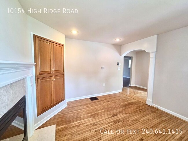 Building Photo - 10154 High Ridge Rd