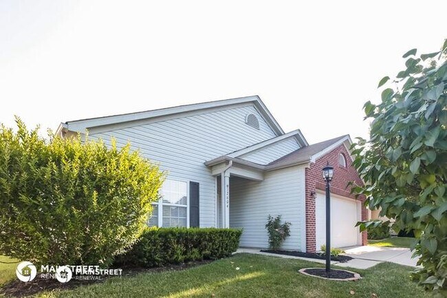 Building Photo - 12604 Buck Run Dr, Noblesville, IN 46060