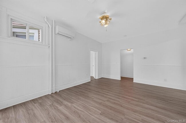 Building Photo - 34 Market St