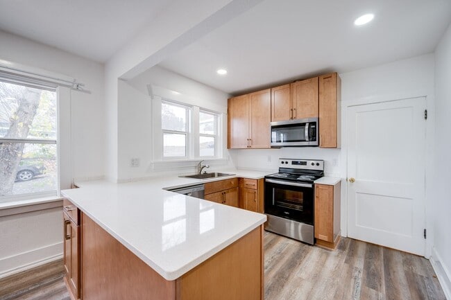 Building Photo - JUST LISTED! The Perfect Place for Students to Call Home