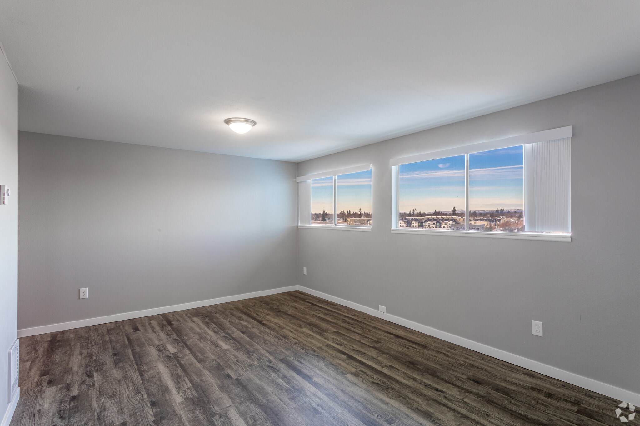 Broadmoor 2136 W Riverside Ave Spokane WA 99201 Apartment Finder