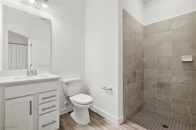 Building Photo - 15263 Jadestone Dr