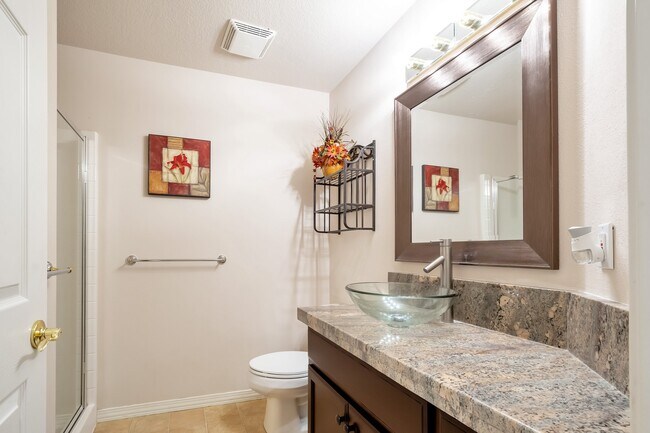 Building Photo - 5392 NW Crady Ln