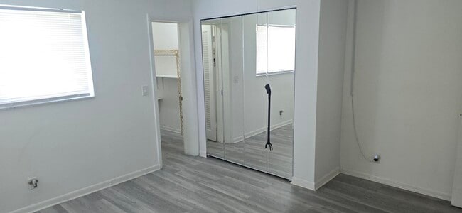 Building Photo - 300 Bonnie Blvd