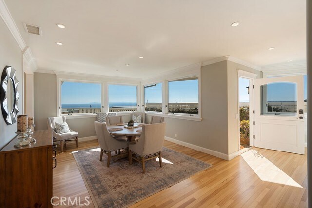 Building Photo - 407 Mendoza Terrace