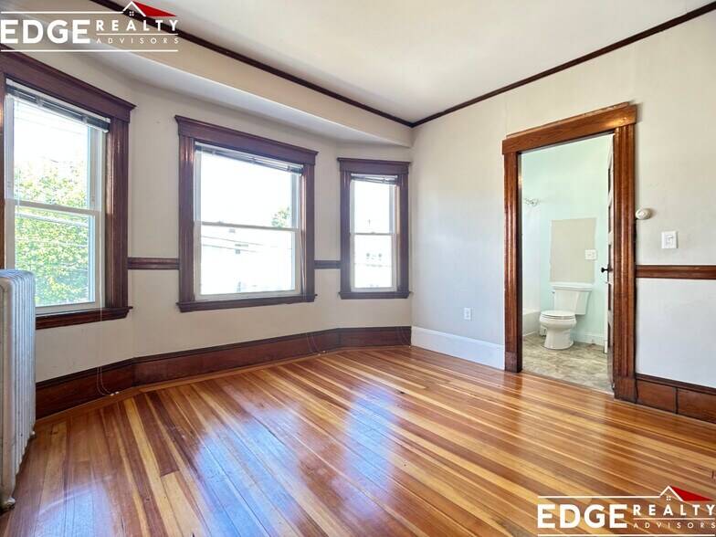 Building Photo - 134 Edenfield Ave
