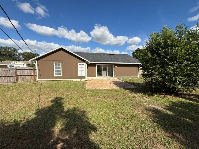 Building Photo - 3025 Greynolds St