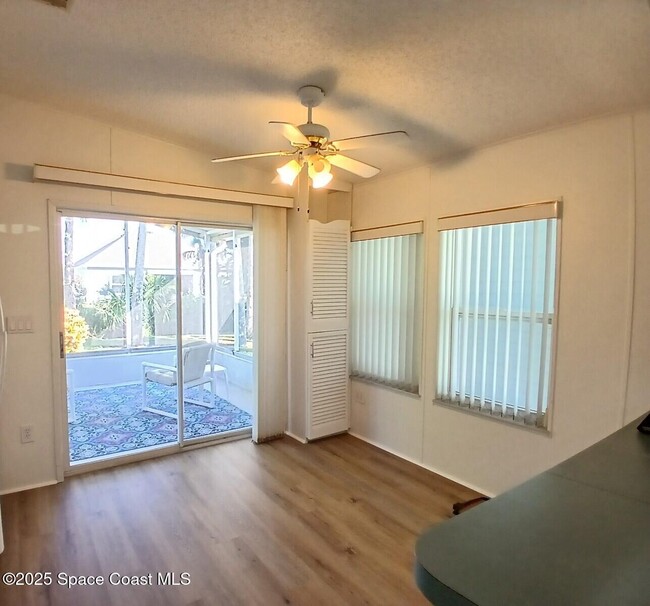 Building Photo - 4619 Goldfinch Ln