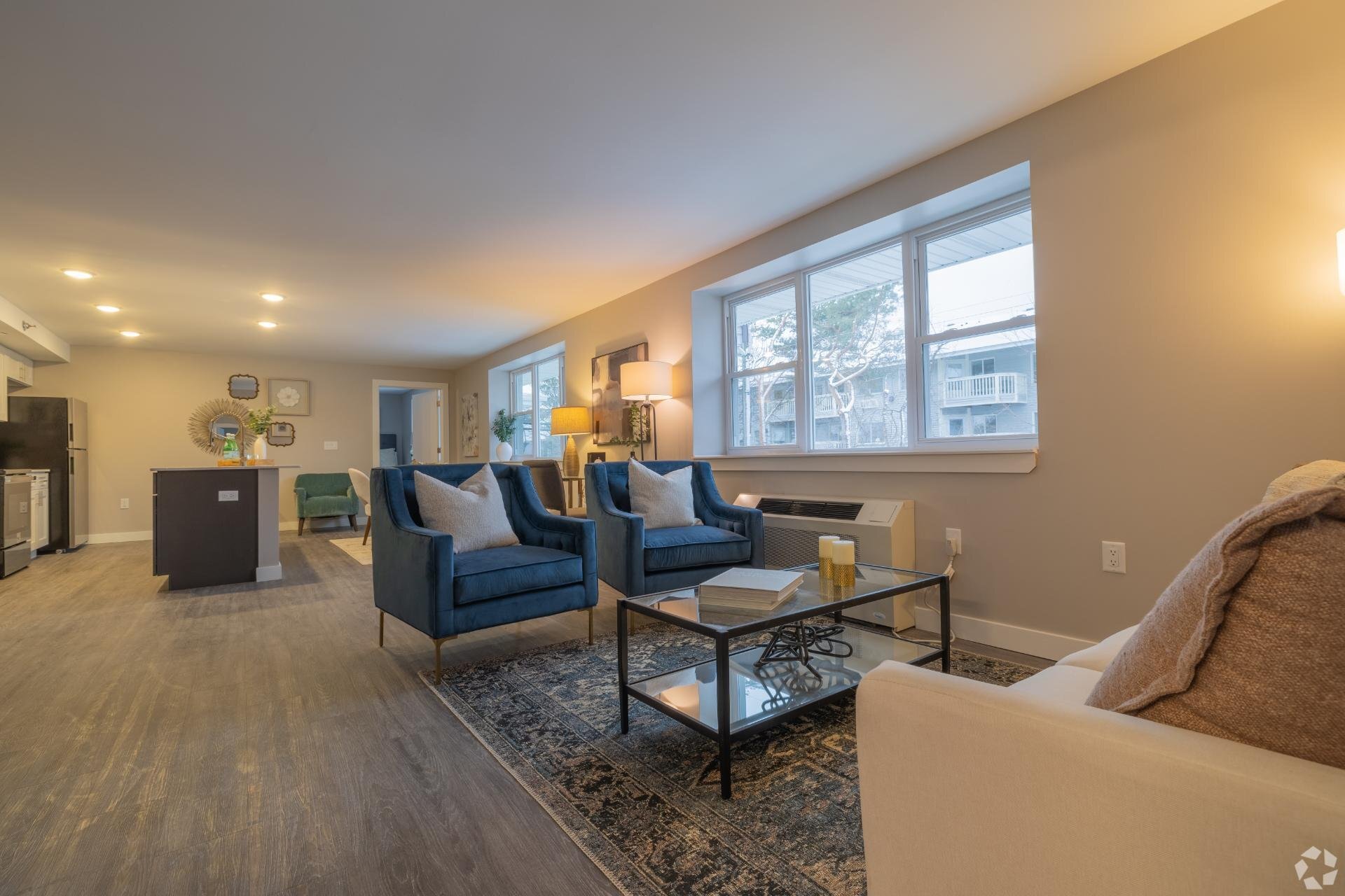 Building Photo - 1616 W Bender Rd